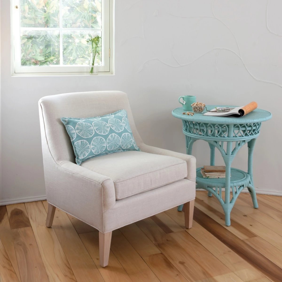 Cottage on sale accent chairs